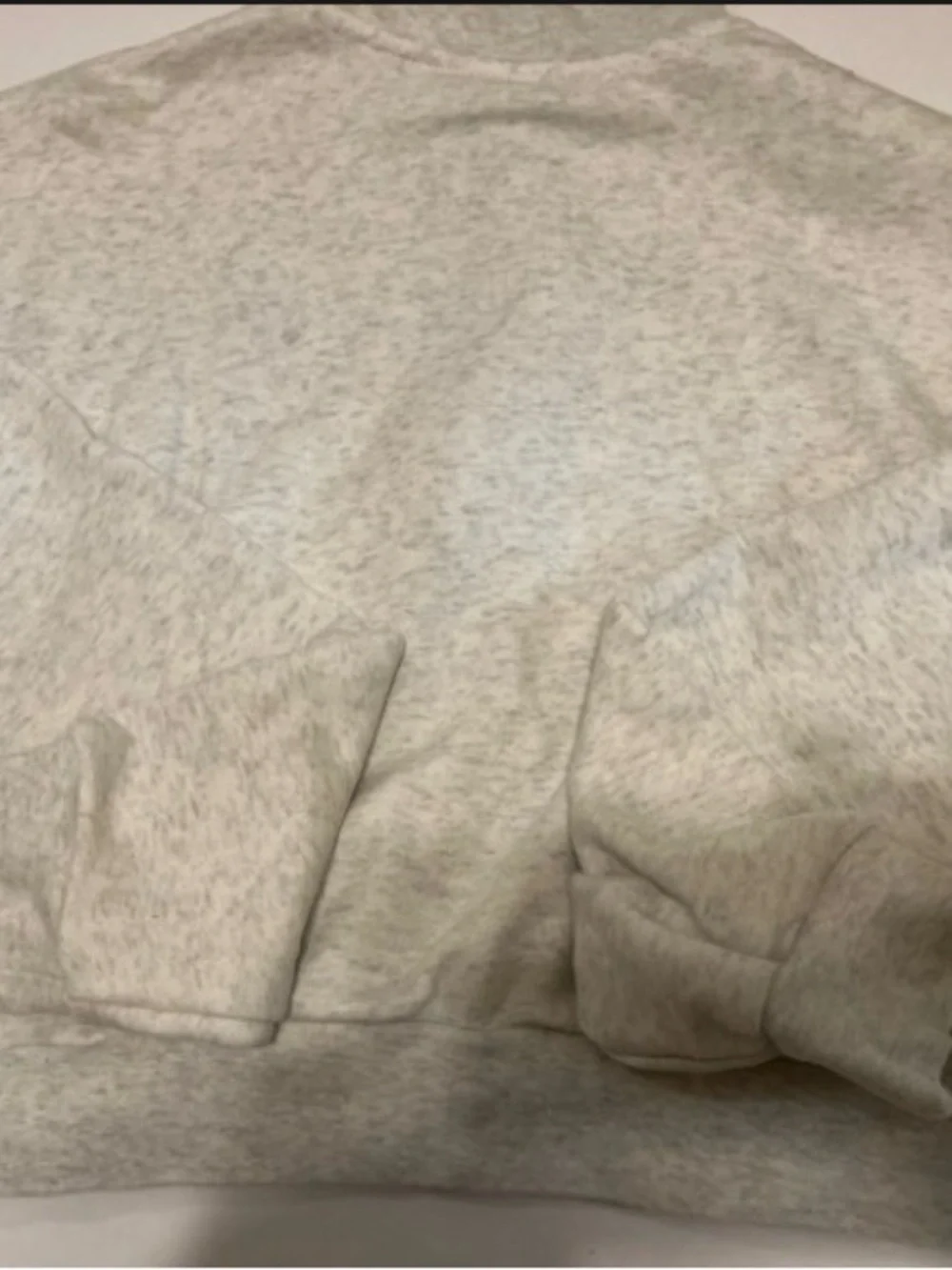 Nike Woman’s  Heather Light Gray Half-Zip Pullover Size Small
